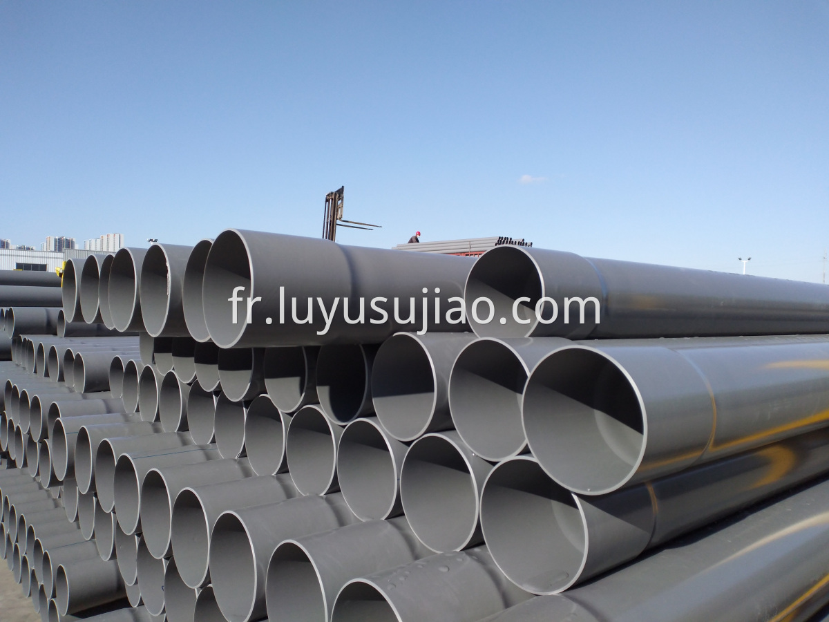 Pipeline enterré en PVC PVC buried pipeline